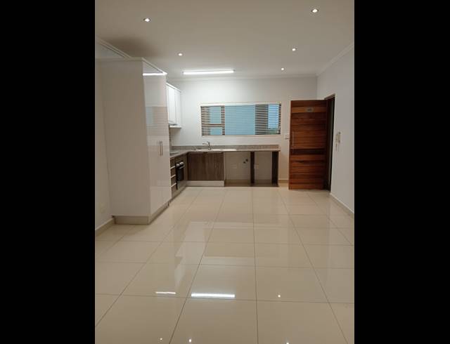 2 BEDROOM APARTMENT FOR SALE IN UMHLANGA RIDGE